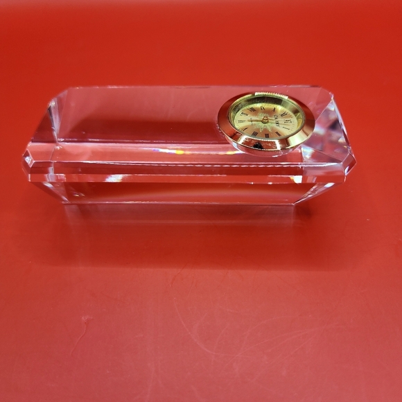 Desk Clock Crystal Cut Glass Paperweight Camry Gold Tone Triangular Column Nice! - Picture 12 of 12